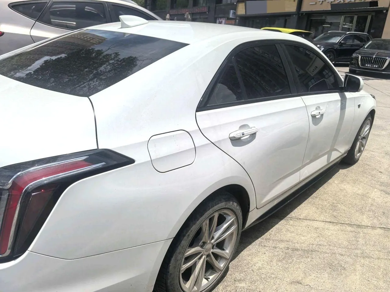 Cadillac 2020 CT4 2.0T 28T fashion automatic gear 3