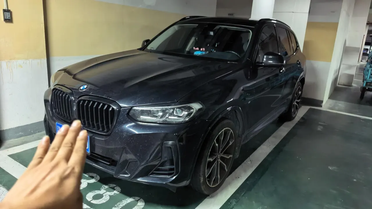 BMW 2023 X3 xDrive30i 2.0T Leading M Obsidian Night Kit (Changed) Automatic Gear - View 1