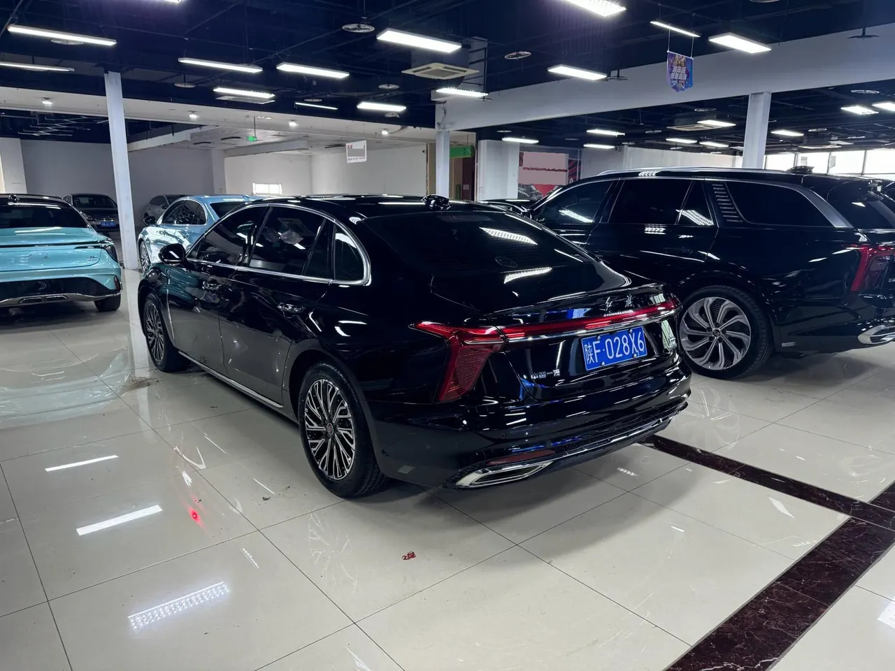 HongQi 2025 H5 2.0T Flag Chang 500000 Commemorative Automatic Gear 5