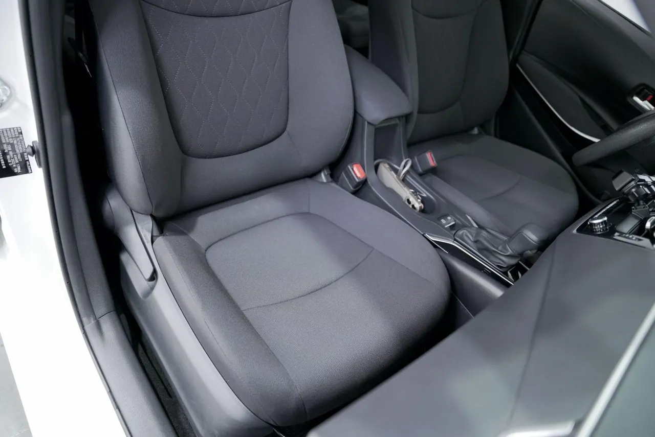 Toyota 2022 Corolla Double Engine 1.8 Stepless Pioneer Edition Automatic Gear 6