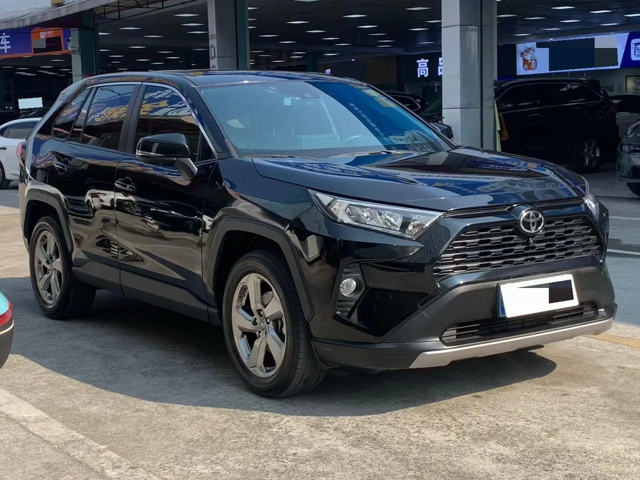 Toyota 2022 RAV4 Rongbo 2.0 Stepless Two-Drive Fashion Edition Automatic Gear 3
