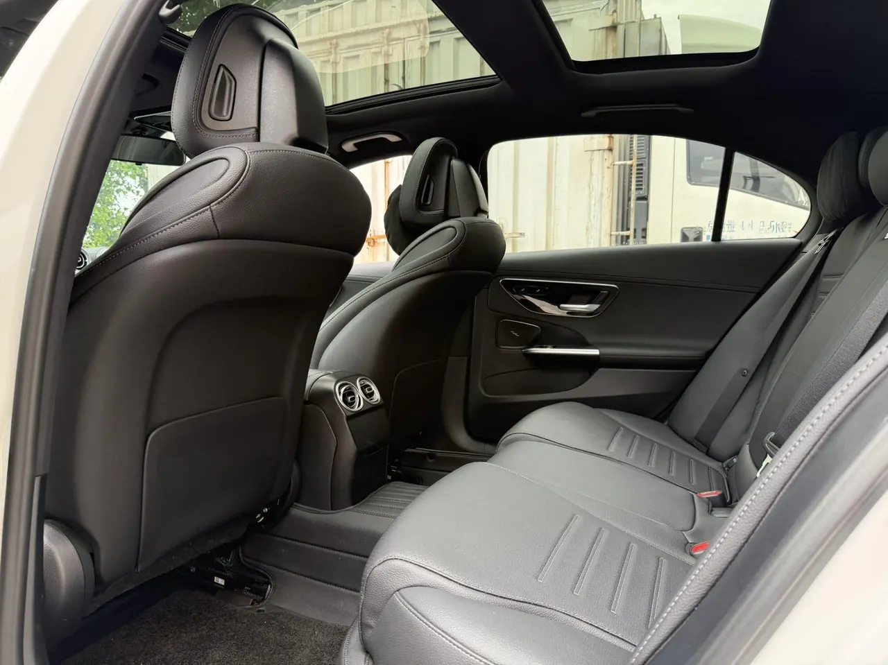 Mercedes Benz Class C 2024 C 200 L 48V 1.5T Sports Edition Automatic Gear 6