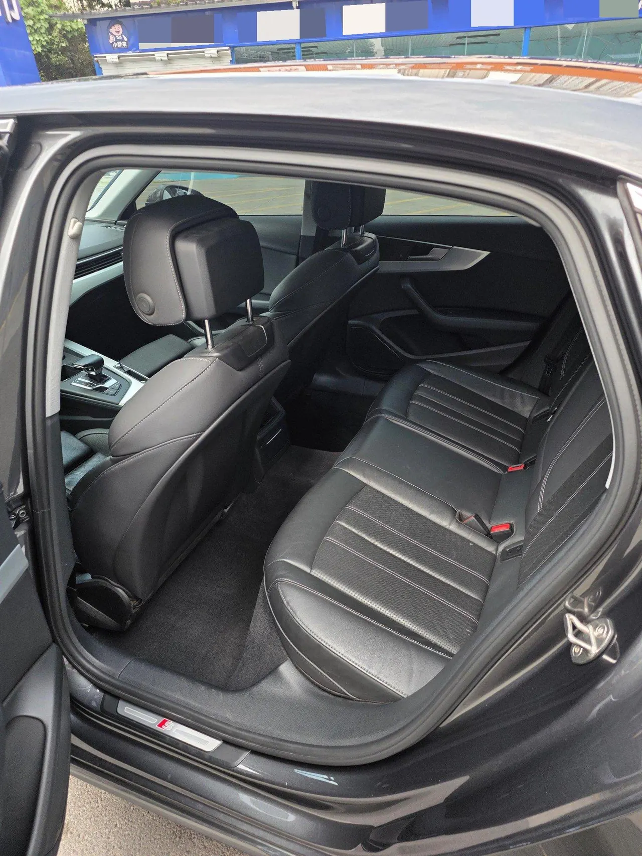 Audi 2022 A4L 2.0TFSI 40TFSI Fashion Dynamic Automatic 7