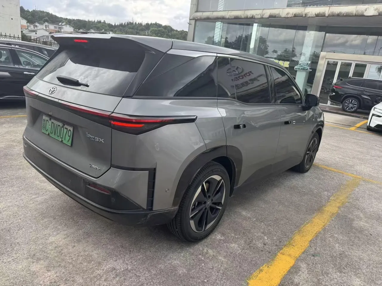 Toyota 2025 Platinum Intelligence 3X 520 Pro Advanced Intelligence Driving Edition Automatic Gear 3