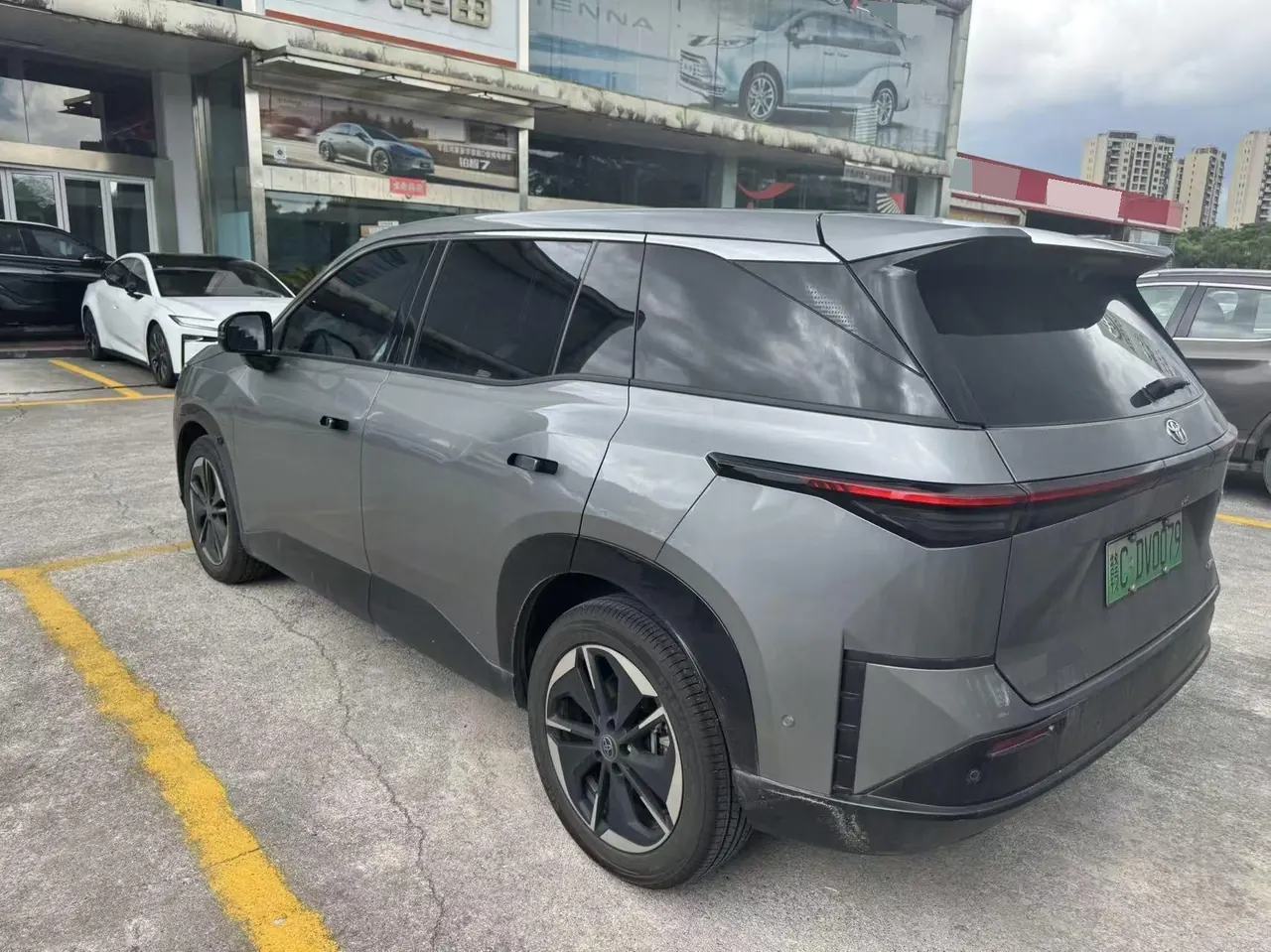 Toyota 2025 Platinum Intelligence 3X 520 Pro Advanced Intelligence Driving Edition Automatic Gear 4