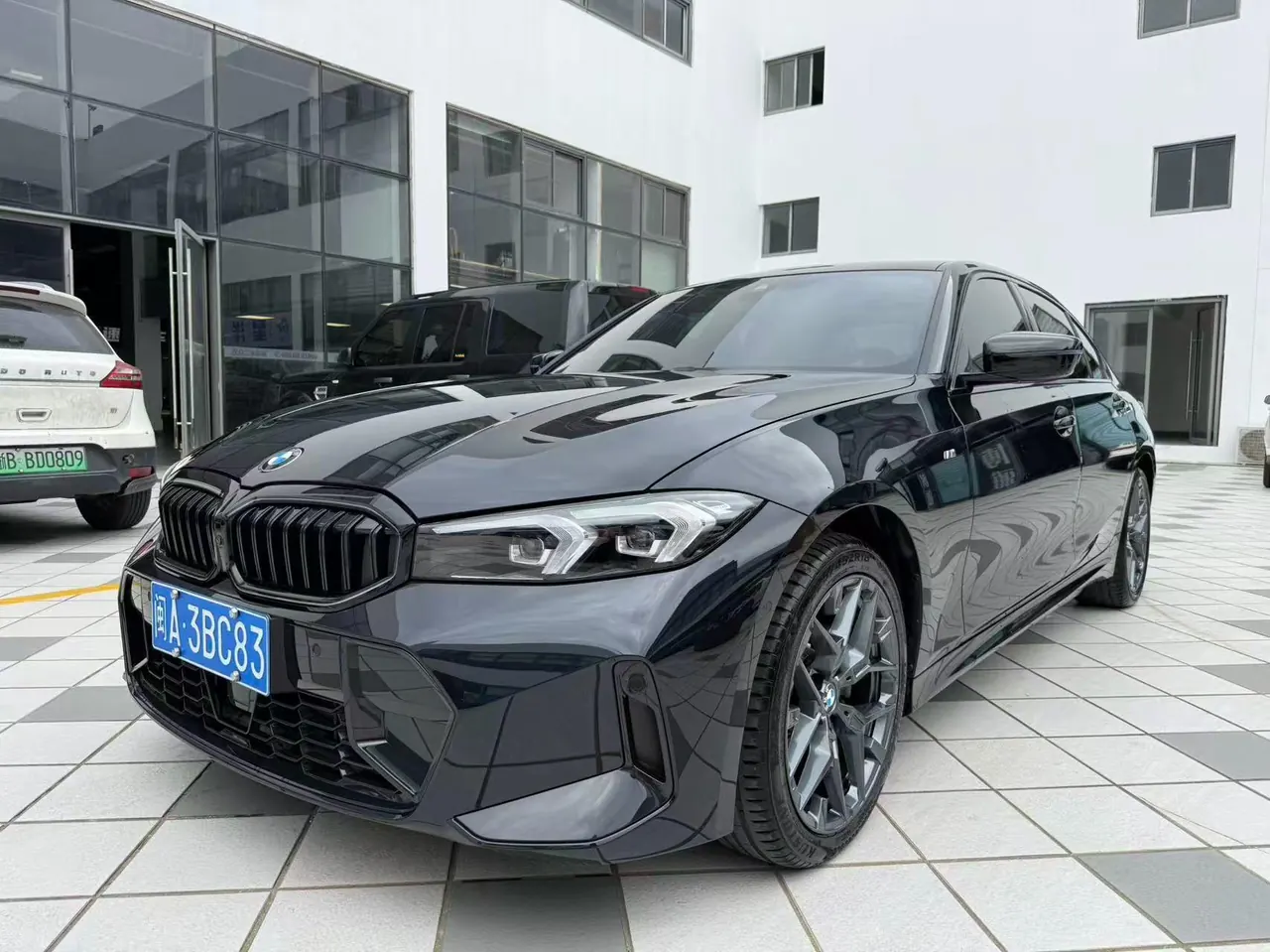BMW 3 Series 2025 330Li 2.0T M Sports Obsidian Night Suit Automatic Gear - View 1