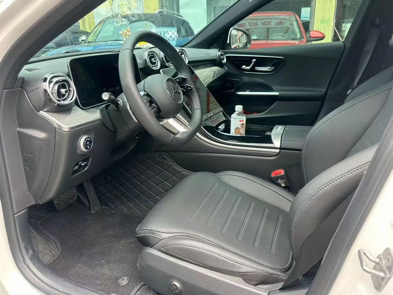 Mercedes Benz Class C 2025 C 260 L 48V 1.5T Sports Edition Automatic Gear - View 1