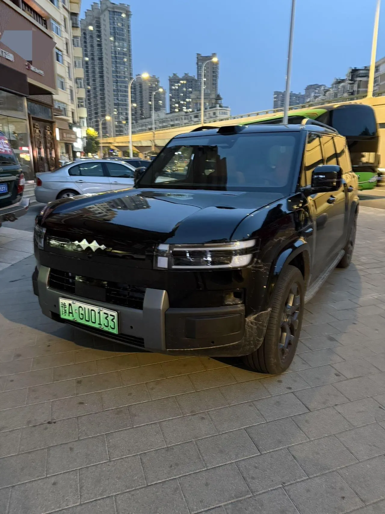 Open image lightbox: FangChengBao 2025 titanium 7 1.5T stepless 190KM four-wheel drive Ultra version of automatic gear