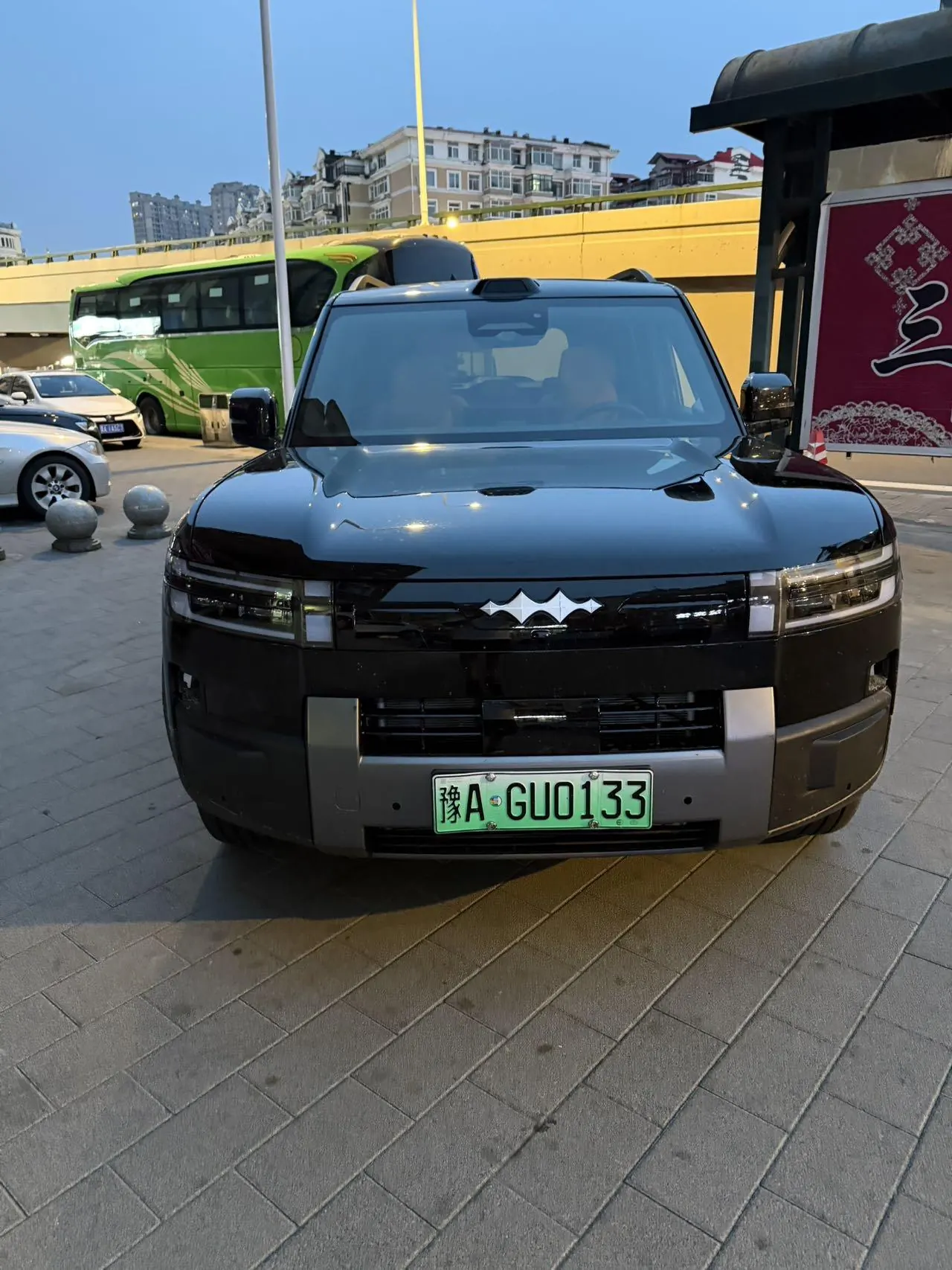 FangChengBao 2025 titanium 7 1.5T stepless 190KM four-wheel drive Ultra version of automatic gear 2