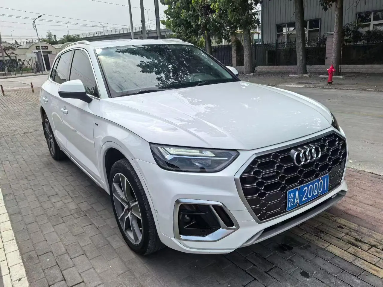 Audi 2025 Q5L 2.0TFSI 45TFSI 45th Anniversary Collection Edition Quattro Deluxe Dynamic Automatic 3