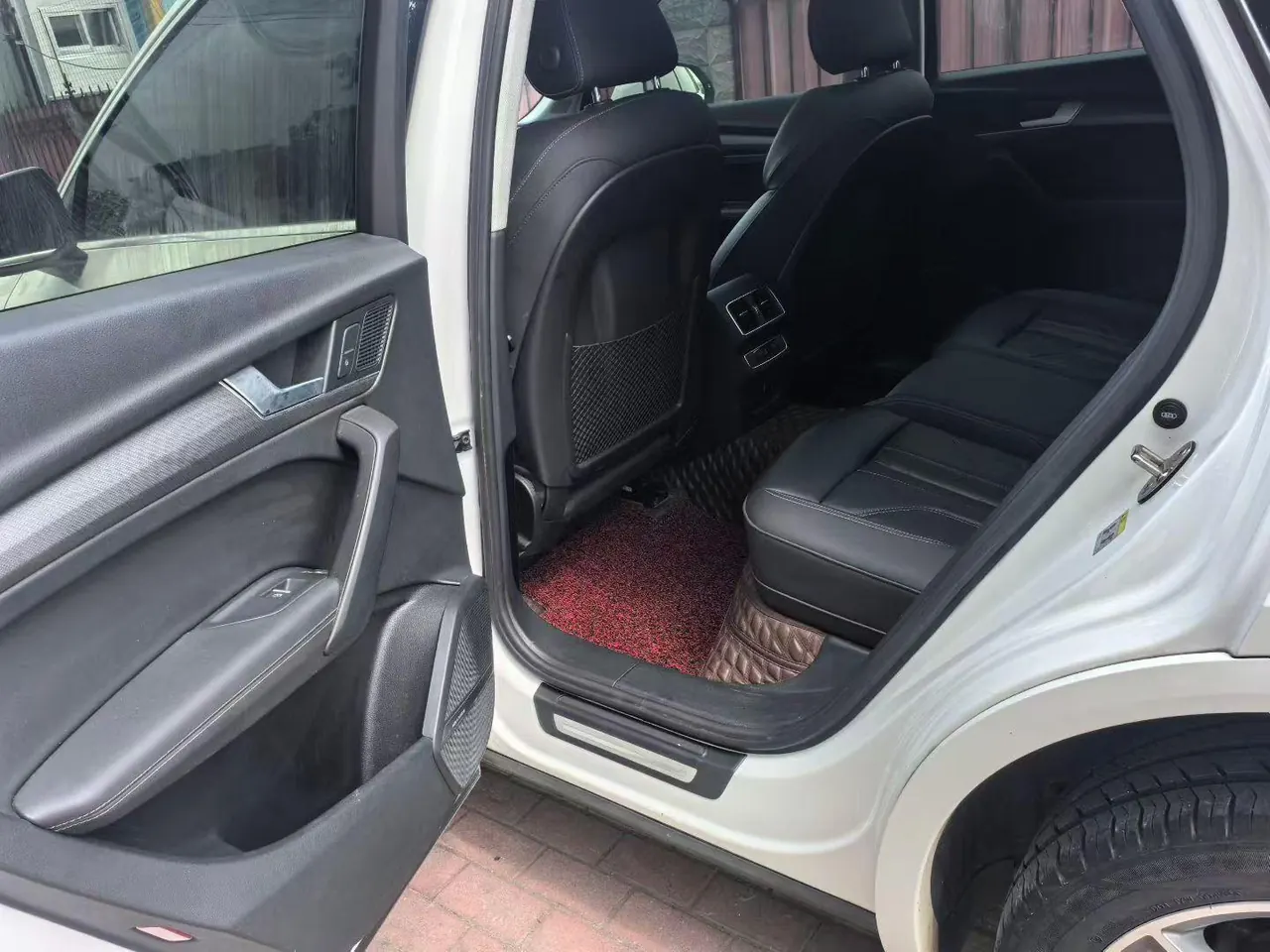 Audi 2025 Q5L 2.0TFSI 45TFSI 45th Anniversary Collection Edition Quattro Deluxe Dynamic Automatic 6