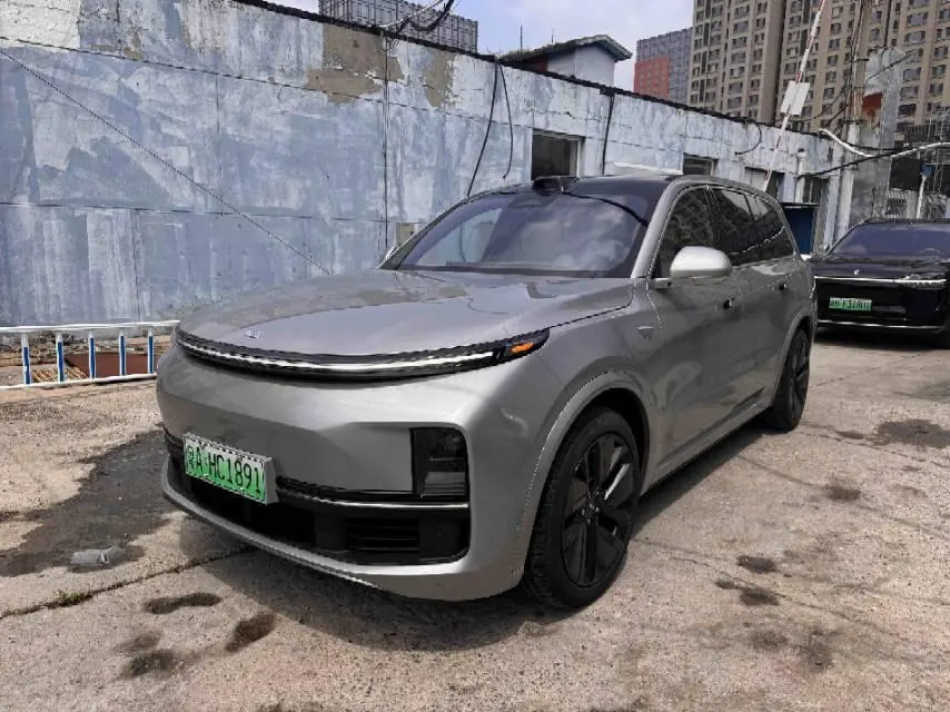 Li 2022 L9 1.5T Max Edition Automatic Gear - View 1