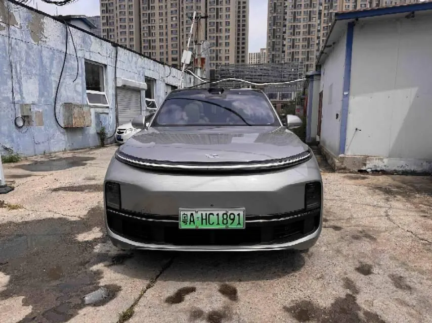 Li 2022 L9 1.5T Max Edition Automatic Gear 2