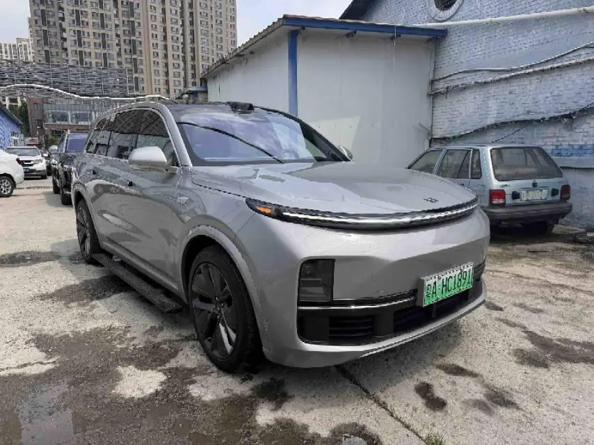 Li 2022 L9 1.5T Max Edition Automatic Gear 3