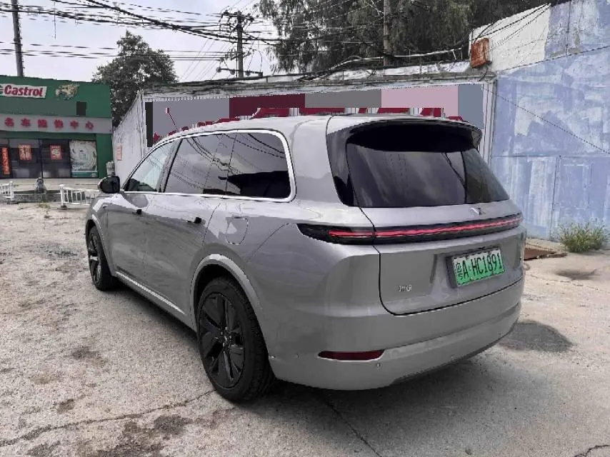 Li 2022 L9 1.5T Max Edition Automatic Gear 9