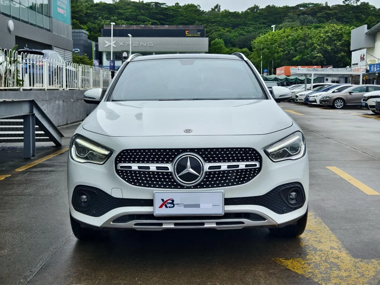 Mercedes Benz 2020 GLA 200 1.3T automatic gear 2