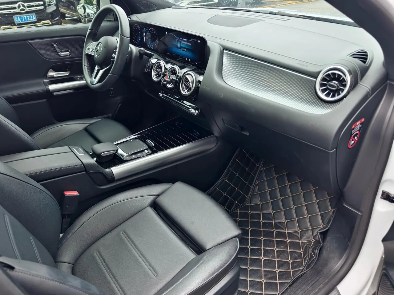 Mercedes Benz 2020 GLA 200 1.3T automatic gear 7