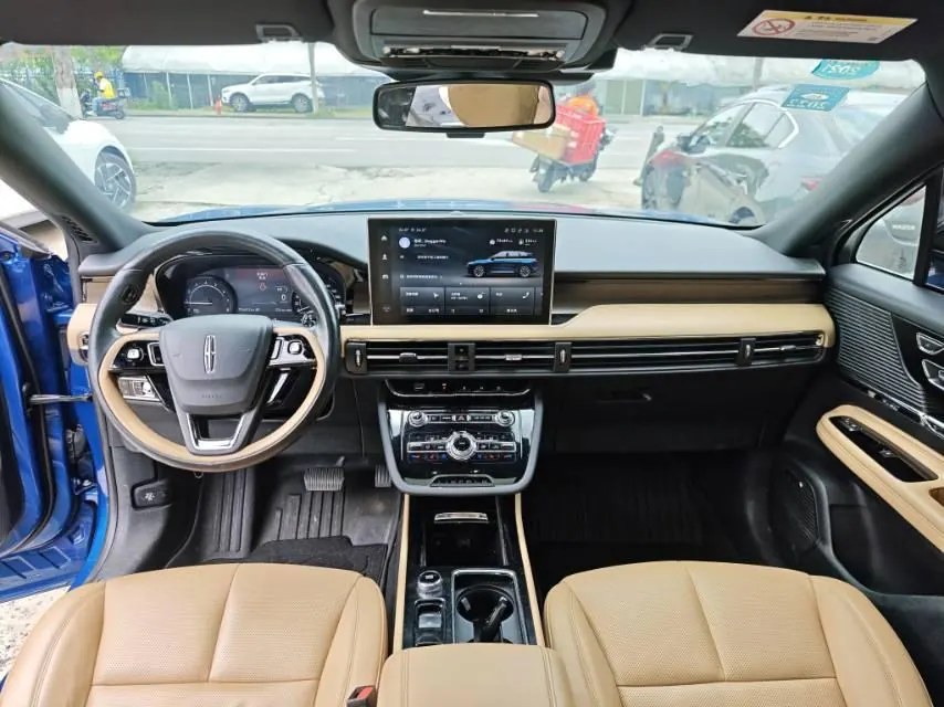 Lincoln 2020 adventurer 2.0T two-wheel drive elegant version of automatic gear 7