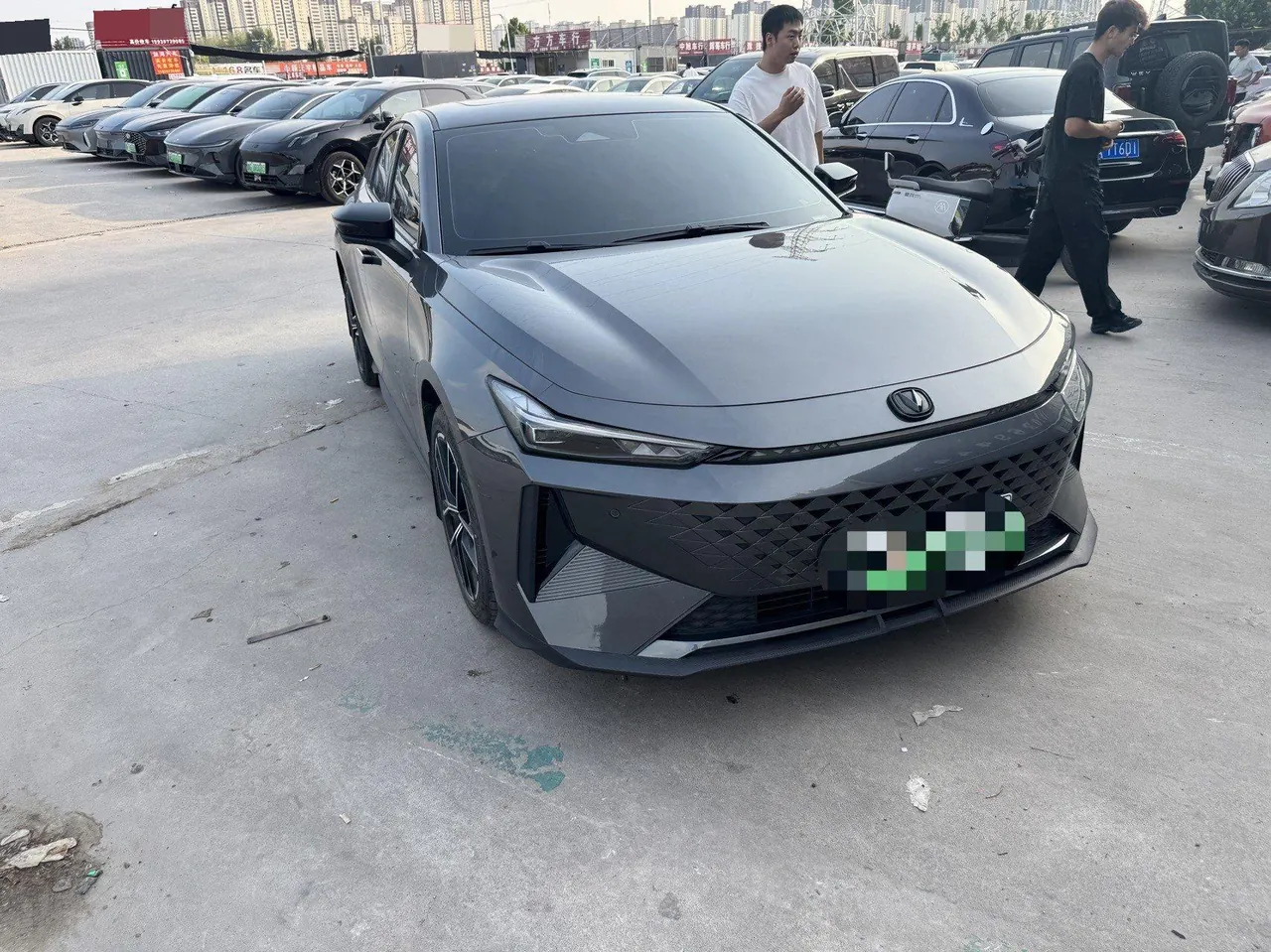 ChangAn 2024 UNI-V Smart Electric iDD 1.5 Stepless Blue Whale 136km Smart Auto 4