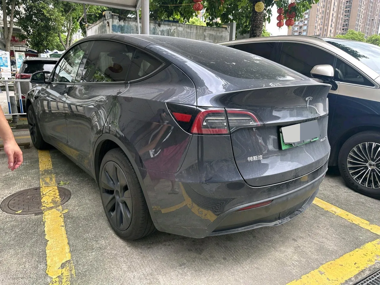 Tesla 2024 Model Y rear-wheel drive version automatic transmission 5