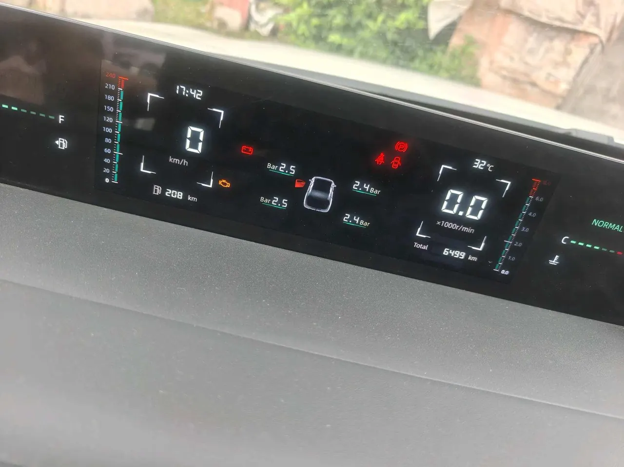 ChangAn 2024 Yidong 1.5TGDI Honorable Automatic Gear 9