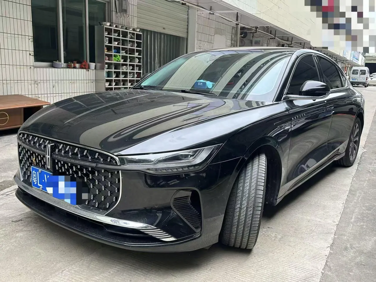 Открыть галерею: Lincoln 2025 Lincoln Z 2.0T Zunshang Edition Automatic Gear