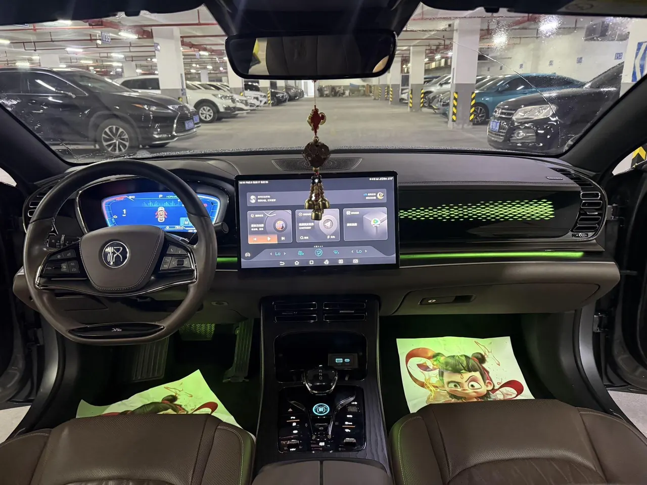 BYD 2023 Han DM-i 1.5T stepless champion version 121KM exclusive automatic gear 5