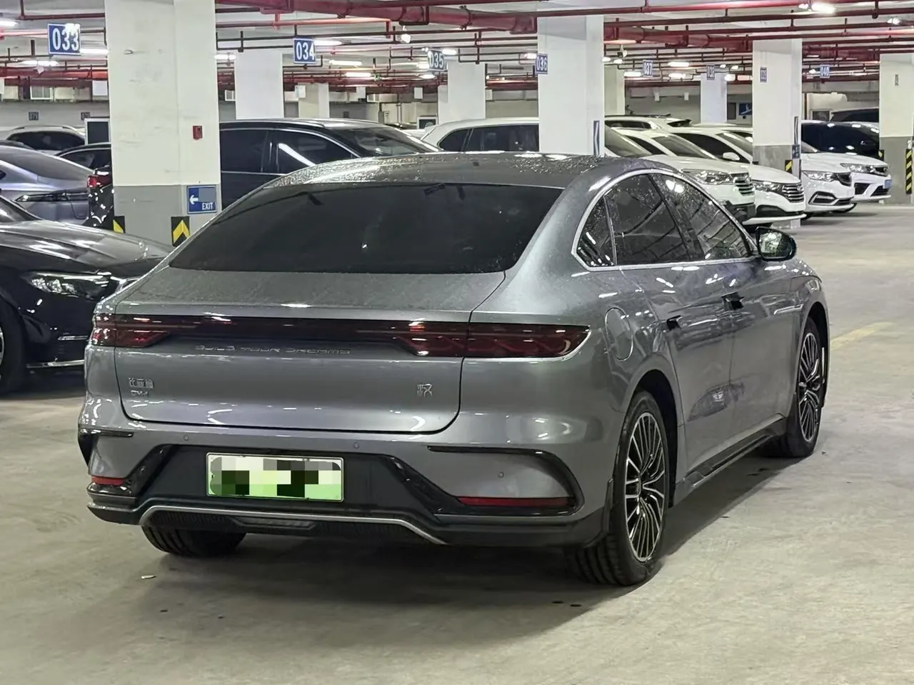 BYD 2023 Han DM-i 1.5T stepless champion version 121KM exclusive automatic gear 8