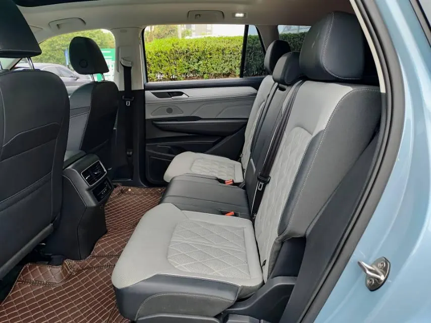 Volkswagen 2023 model tour R-Line 2.0TSI 380TSI four-wheel drive parade version automatic gear 6