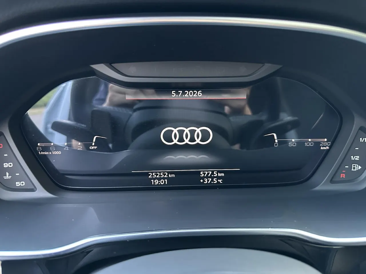 Audi 2023 Q3 1.4TFSI 35TFSI Fashion Dynamic Automatic 2
