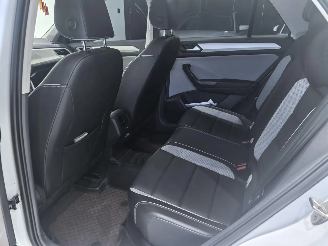 Volkswagen 2023 Tange 1.4TSI 280TSI Two-Drive Time Edition Automatic Gear 9