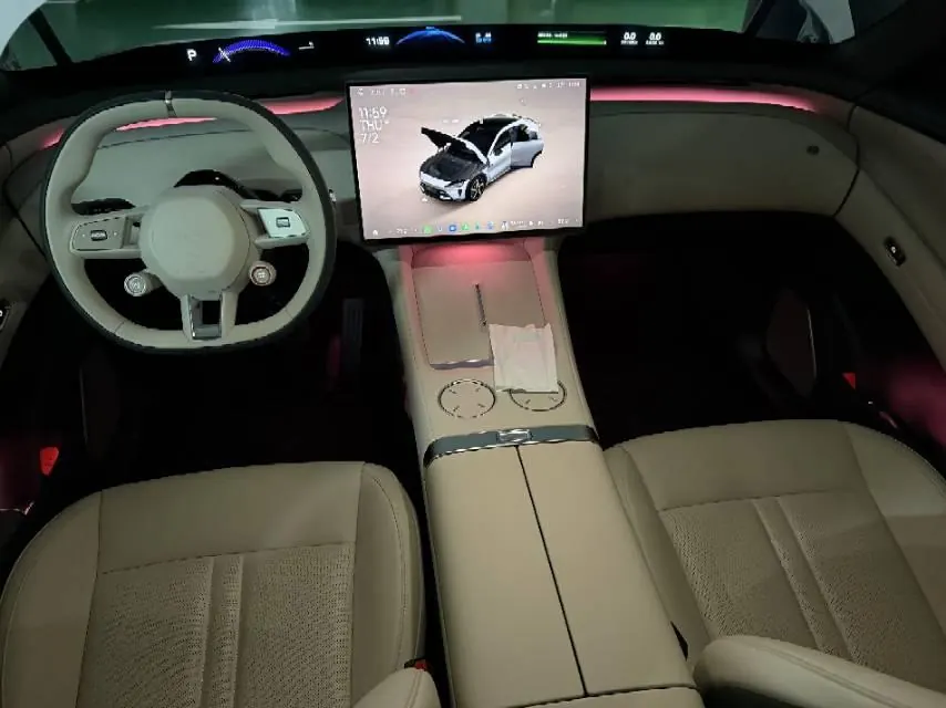 MI 2025 YU7 Long Endurance High Performance Four-wheel Drive Max Edition Automatic Gear 4