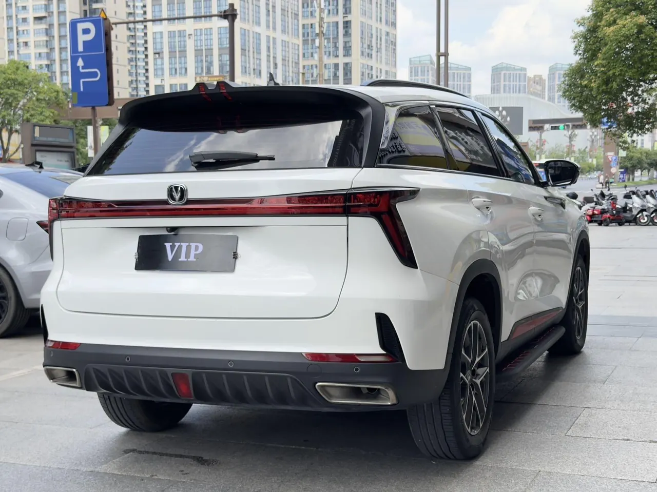ChangAn 2022 CS75 PLUS 1.5T Pilot Automatic Gear 4