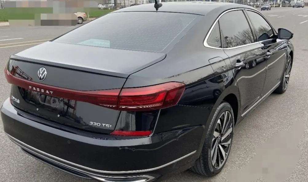 Volkswagen 2020 Passat 2.0TSI 330TSI Premium Edition Automatic Gear 9