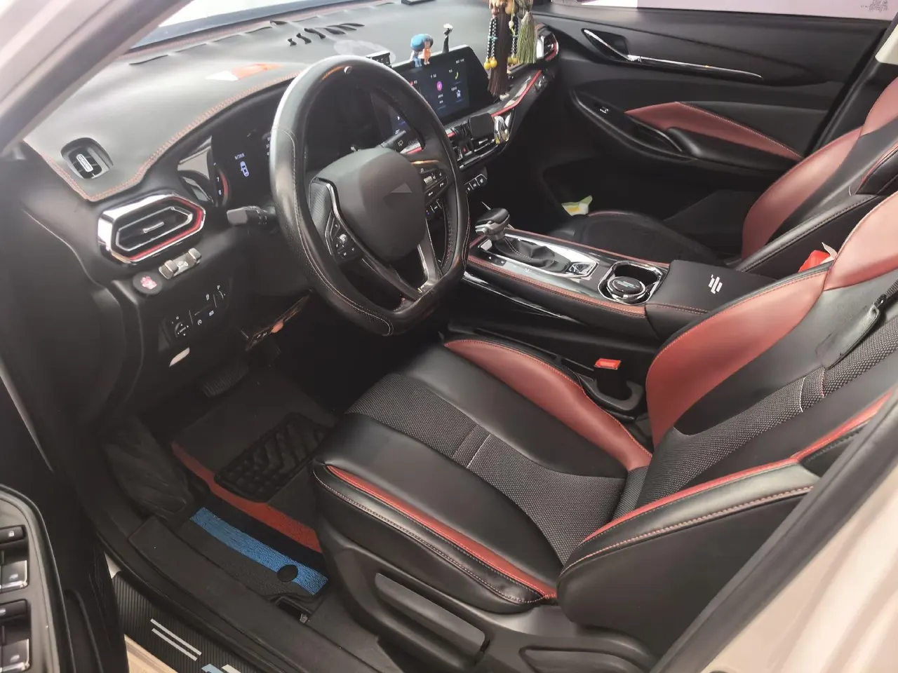 Oshan 2023 X5 1.5T Enjoy Deluxe Automatic Gear 4