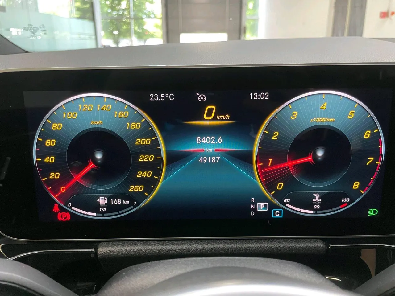 Mercedes Benz 2020 GLA 200 1.3T automatic gear 5