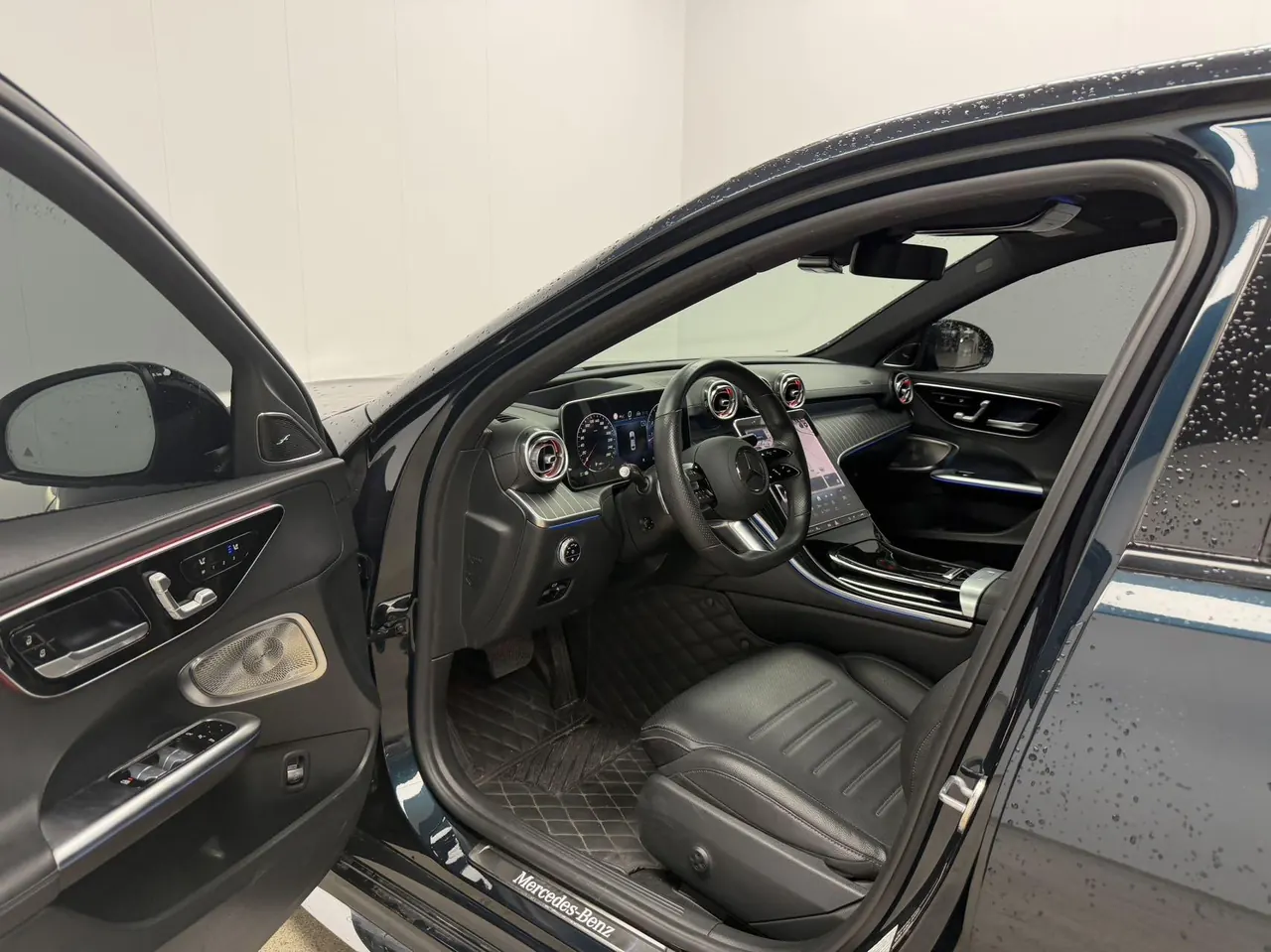 Mercedes Benz Class C 2022 C 260 L 48V 1.5T Hao Night Sports Edition Automatic Gear 5