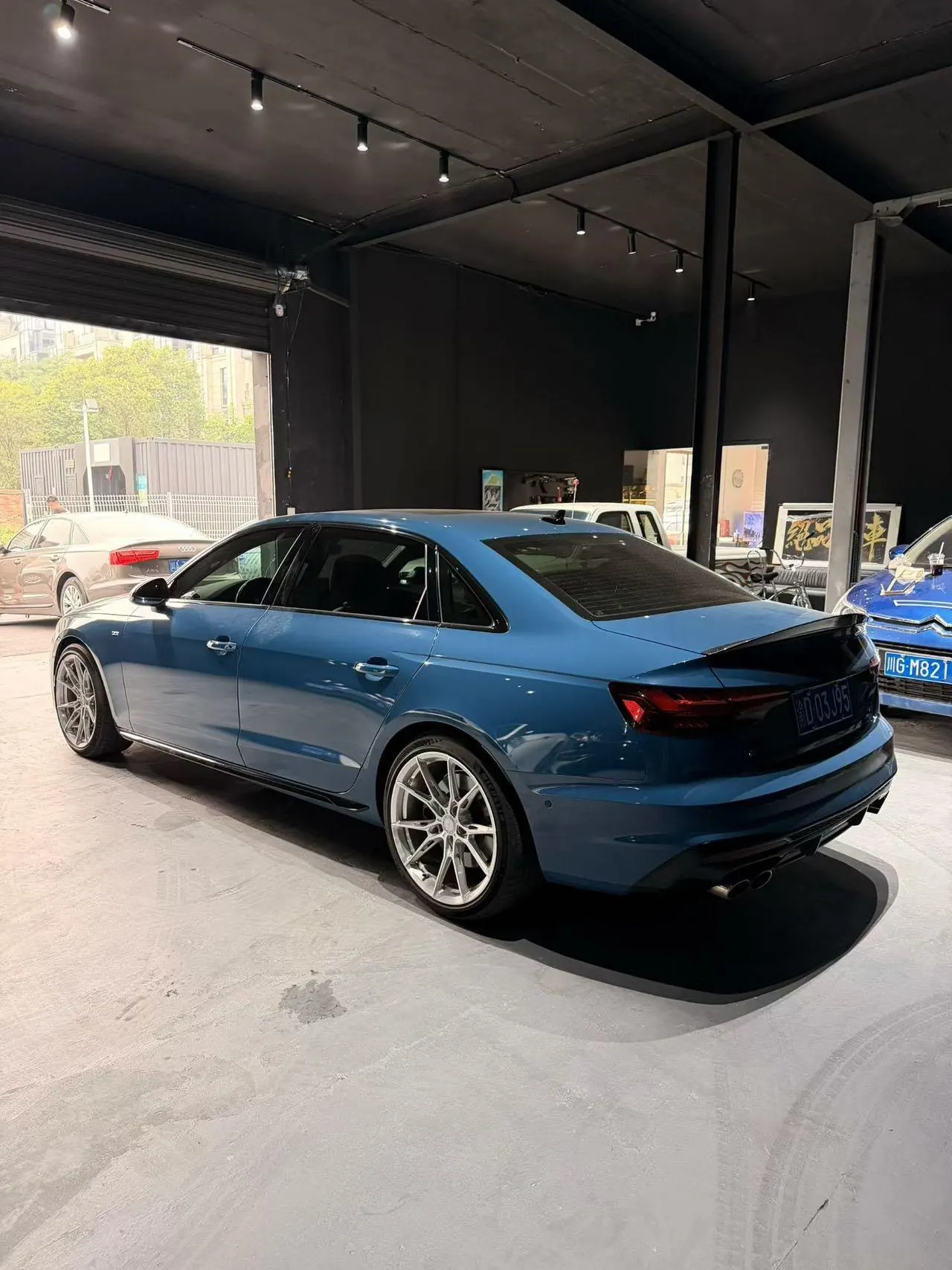 Audi 2022 A4L 2.0TFSI 45TFSI Quattro Selected Dynamic Automatic 3