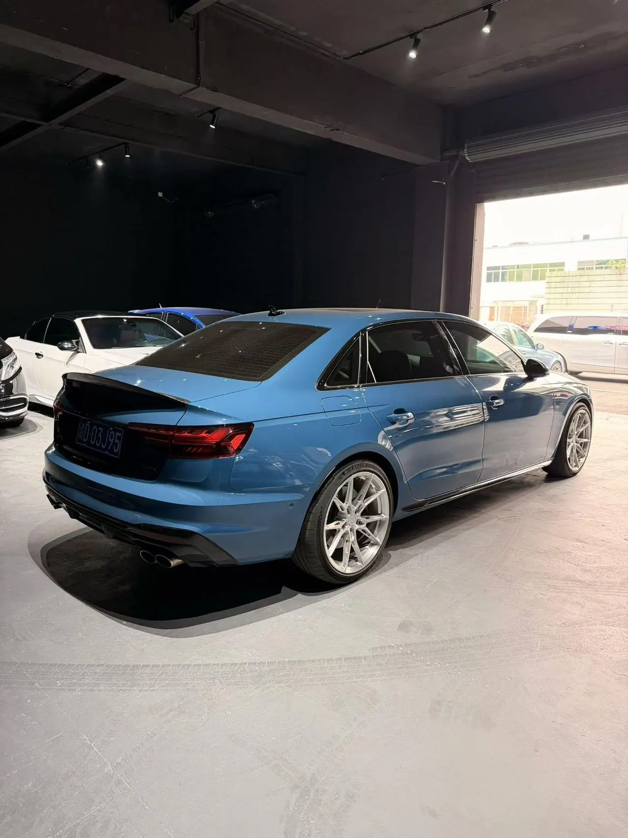 Audi 2022 A4L 2.0TFSI 45TFSI Quattro Selected Dynamic Automatic 5