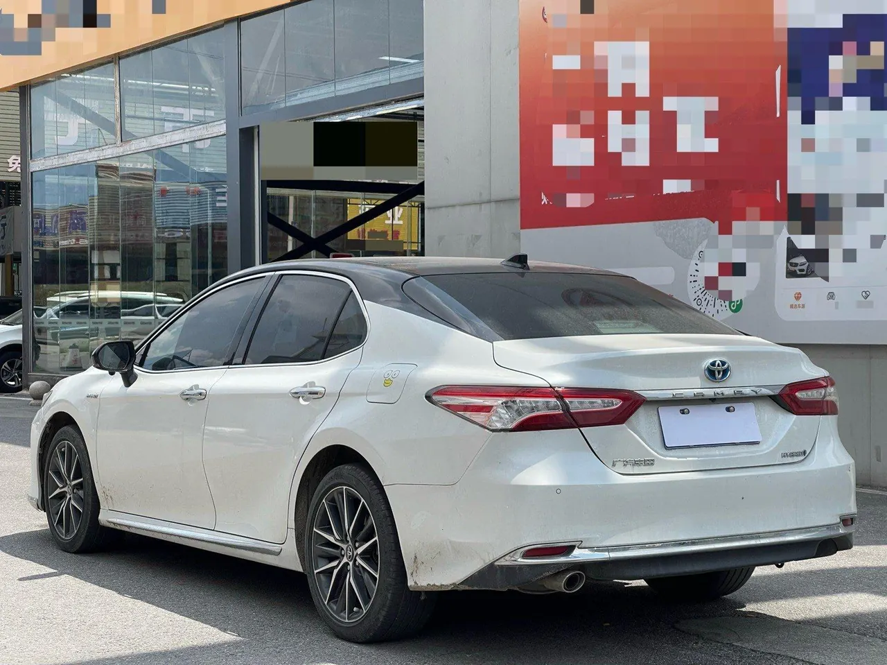 Toyota 2023 Camry Dual Engine 2.5HG Stepless Deluxe Automatic Gear 6