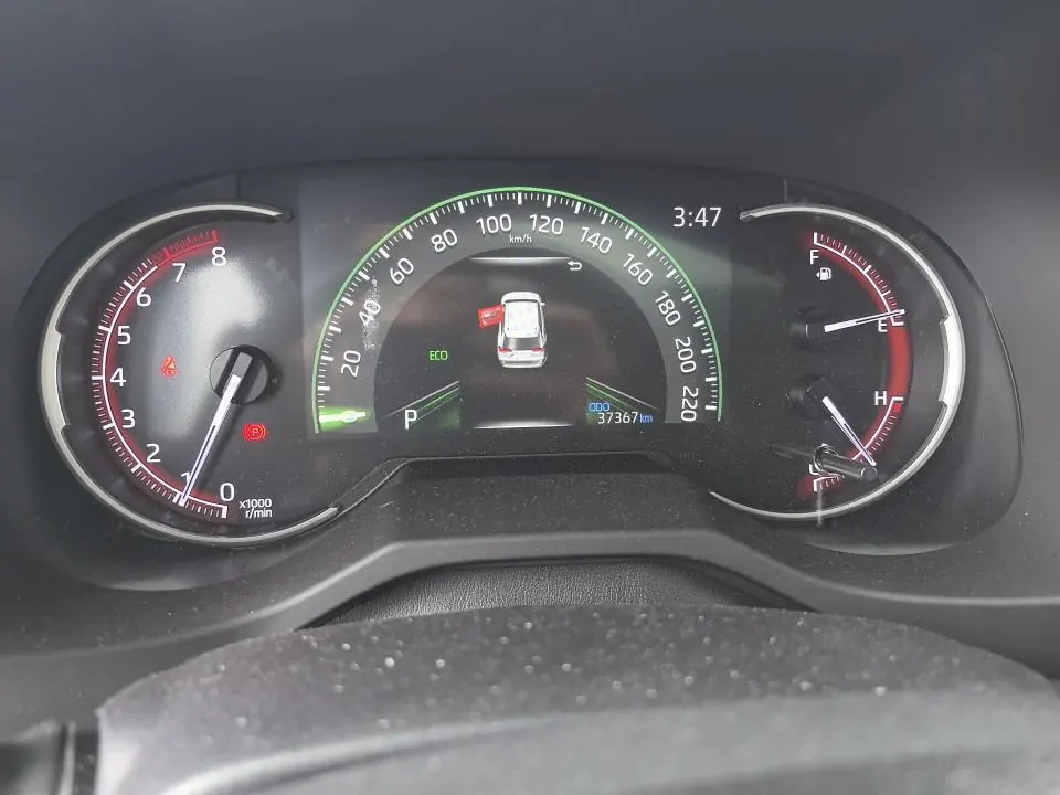Toyota 2022 RAV4 Rongbo 2.0 Stepless Two-Drive Fashion Edition Automatic Gear 5