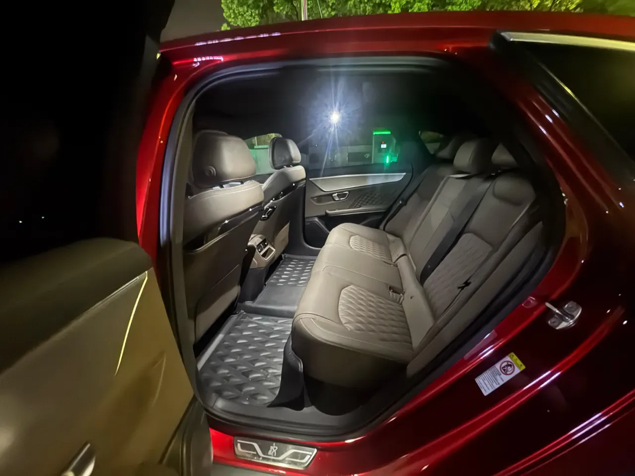 BYD 2022 Han DM-i 1.5T stepless 121KM noble automatic gear 4