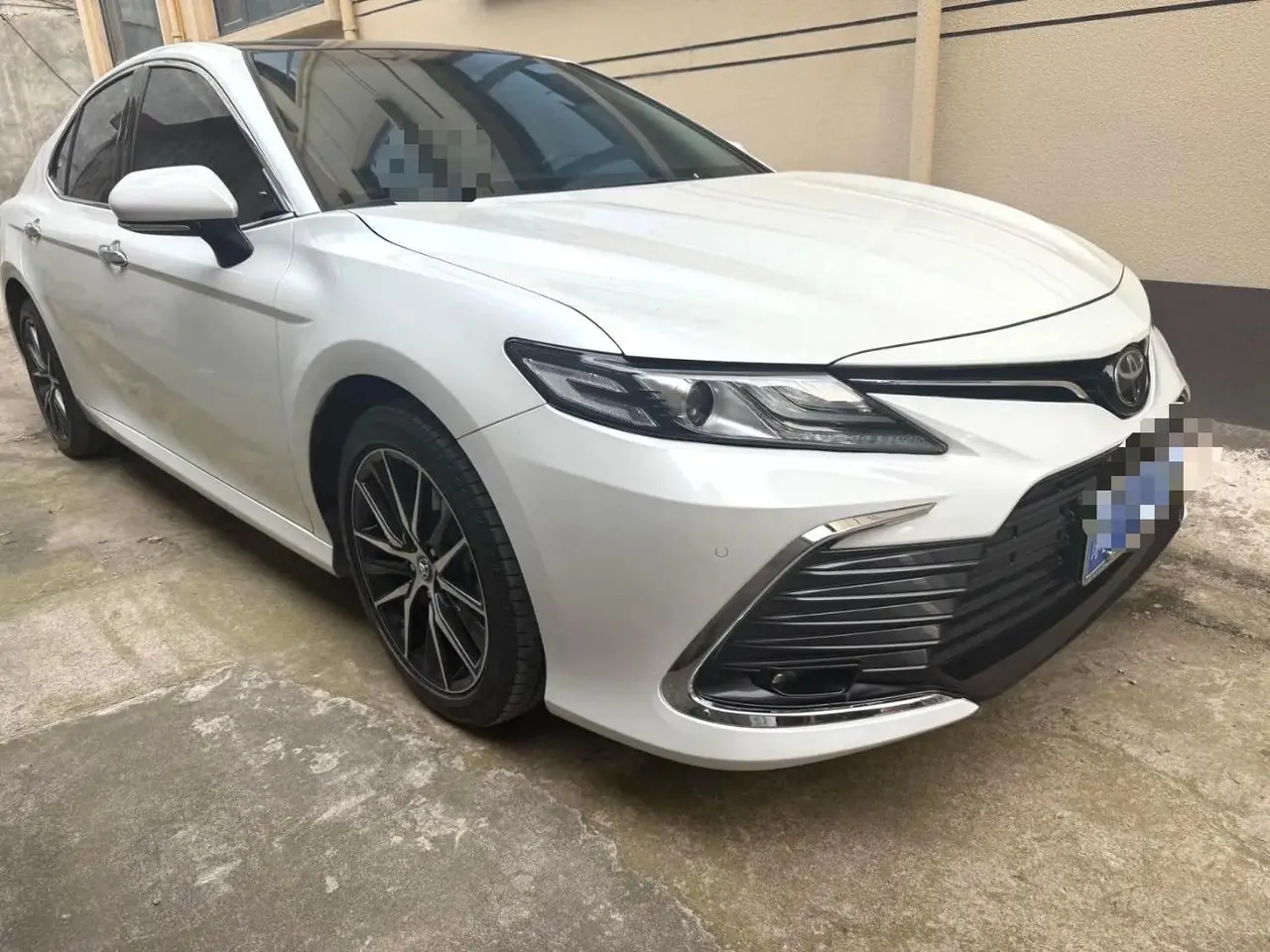 Toyota 2021 Camry 2.5G Deluxe Edition Automatic Gear 2