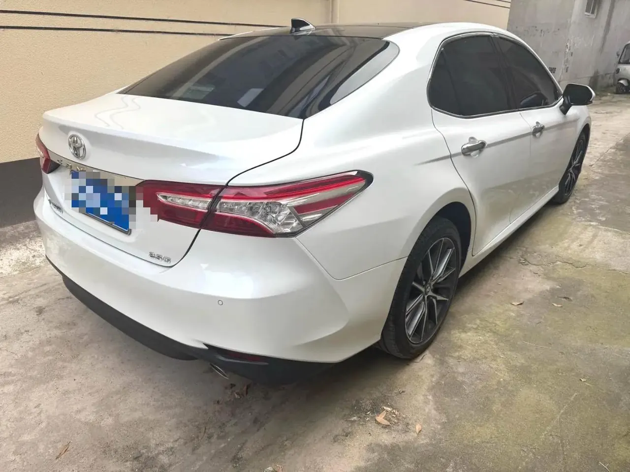 Toyota 2021 Camry 2.5G Deluxe Edition Automatic Gear 3