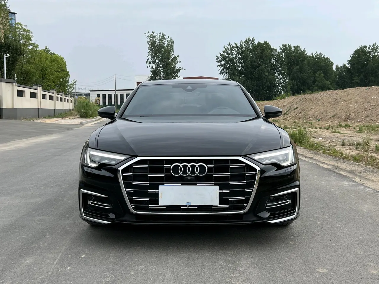 Audi 2023 A6L 2.0TFSI 45TFSI Selected Dynamic Automatic 3