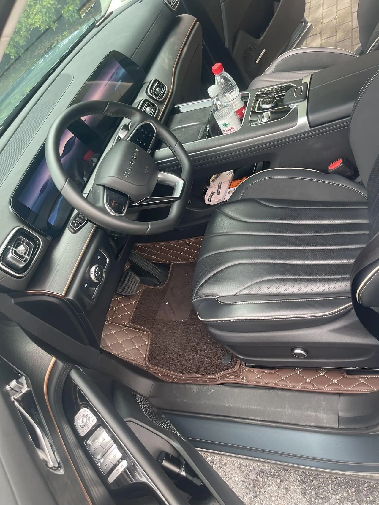 Chery 2023 Ruihu 9 2.0T Two-Drive Premium Edition 7-seat Automatic Gear 5
