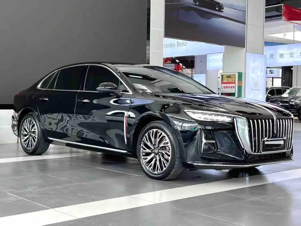 HongQi 2025 H5 2.0T Flag Chang 500000 Commemorative Automatic Gear 2
