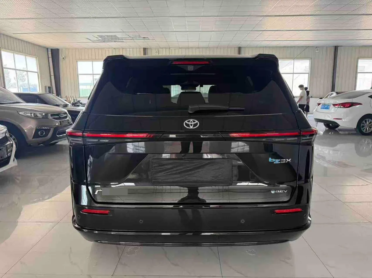 Toyota 2025 Platinum Intelligence 3X 520 Pro Advanced Intelligence Driving Edition Automatic Gear 3