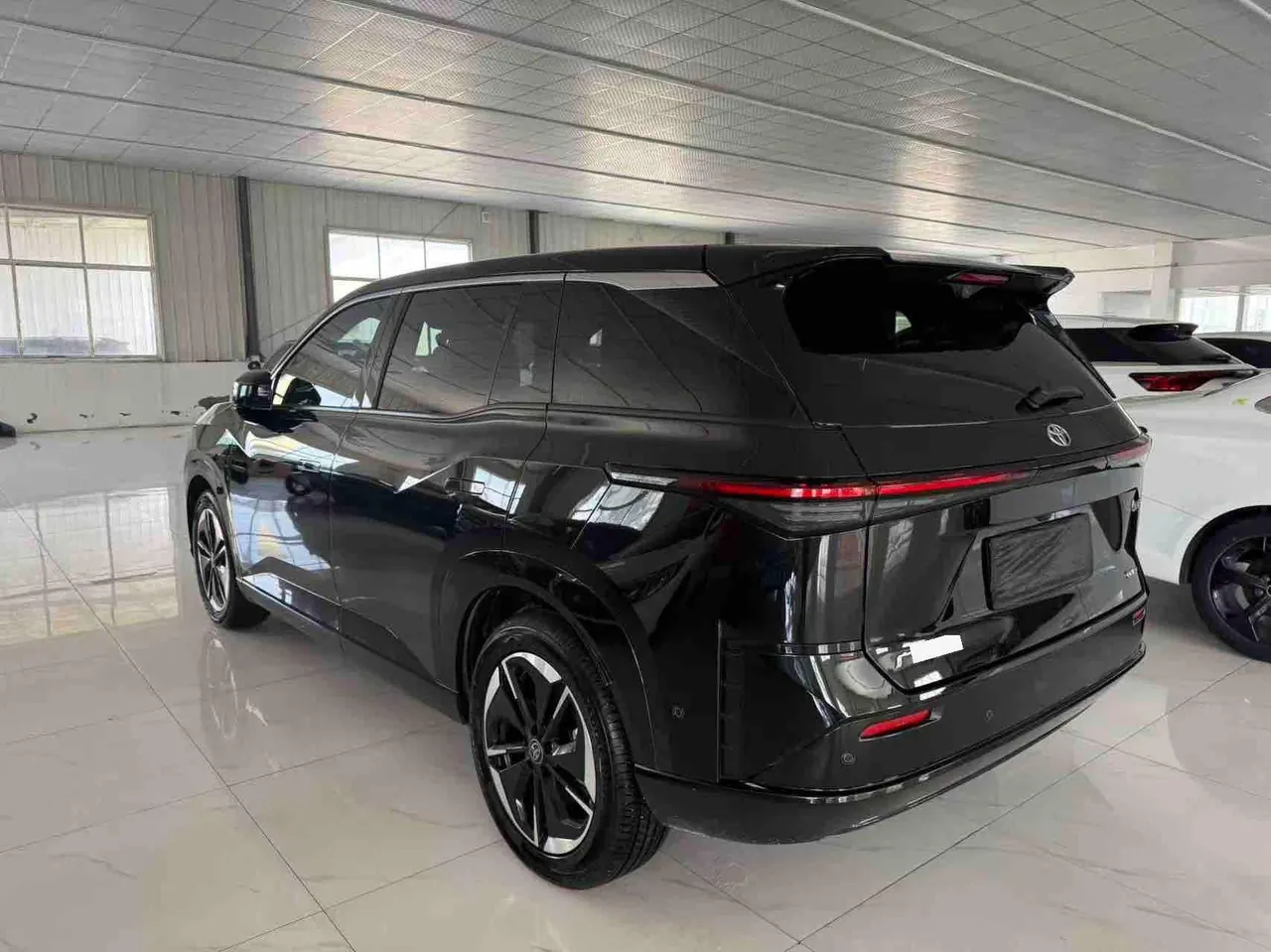 Toyota 2025 Platinum Intelligence 3X 520 Pro Advanced Intelligence Driving Edition Automatic Gear 6