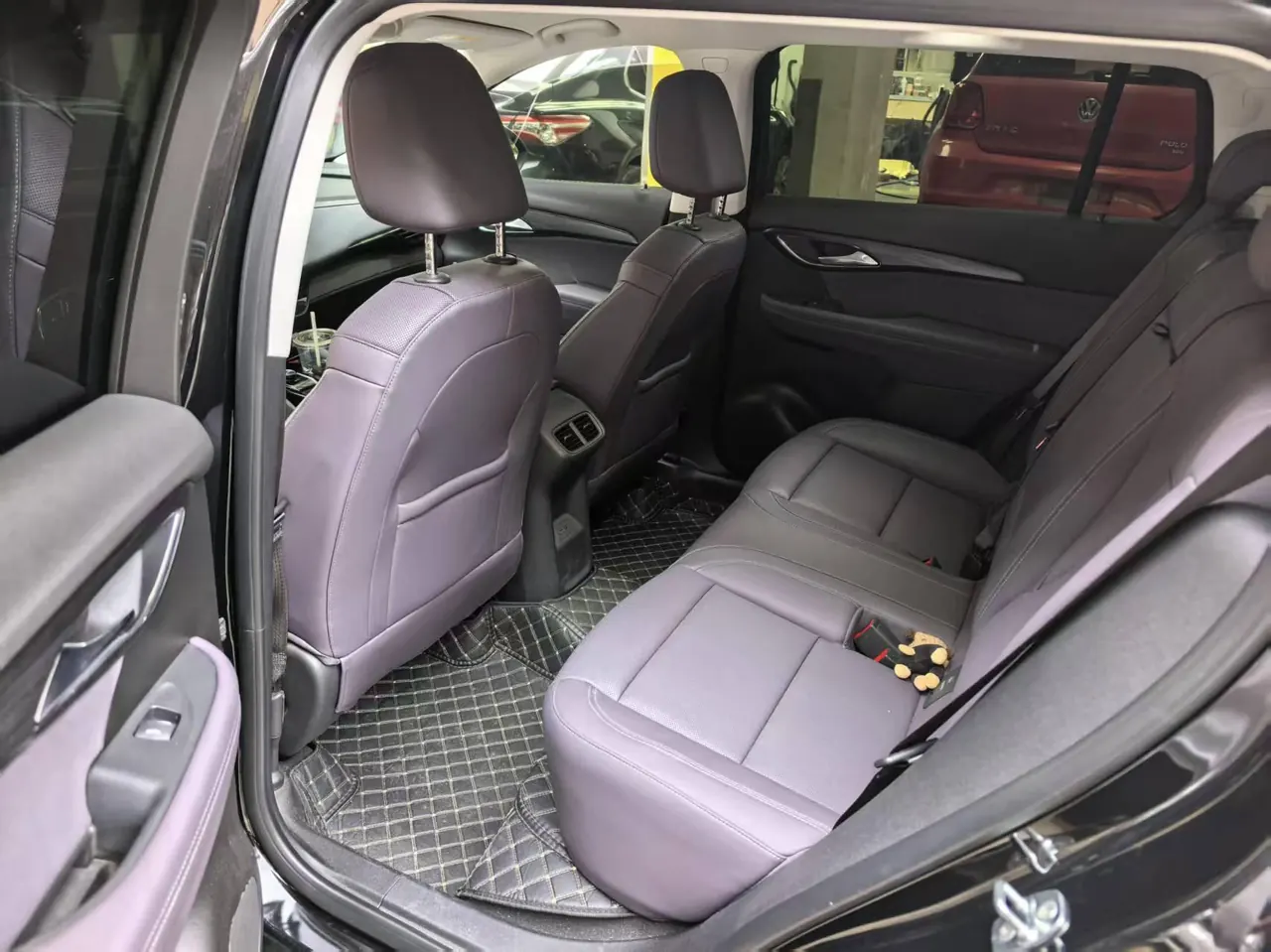 Buick 2025 Angkewei Plus 2.0T 28T Two-Drive Platinum Edition Automatic Gear 4